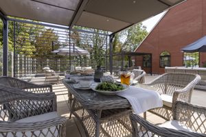 Roof Terrace- click for photo gallery